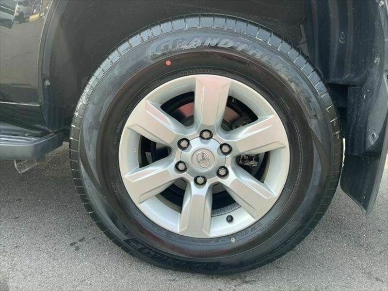 LAND CRUISER PRADO-29