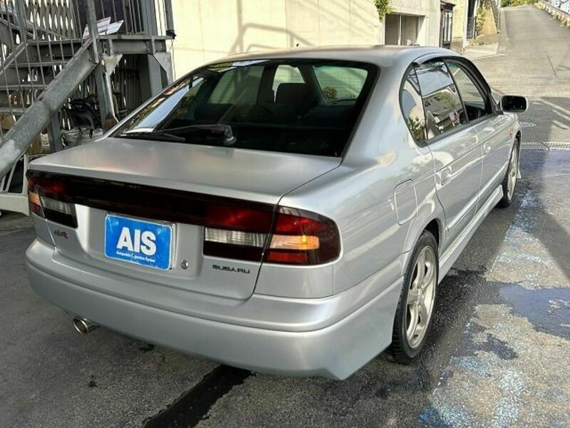 LEGACY B4