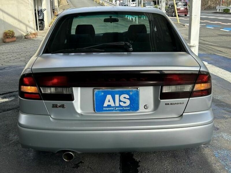 LEGACY B4
