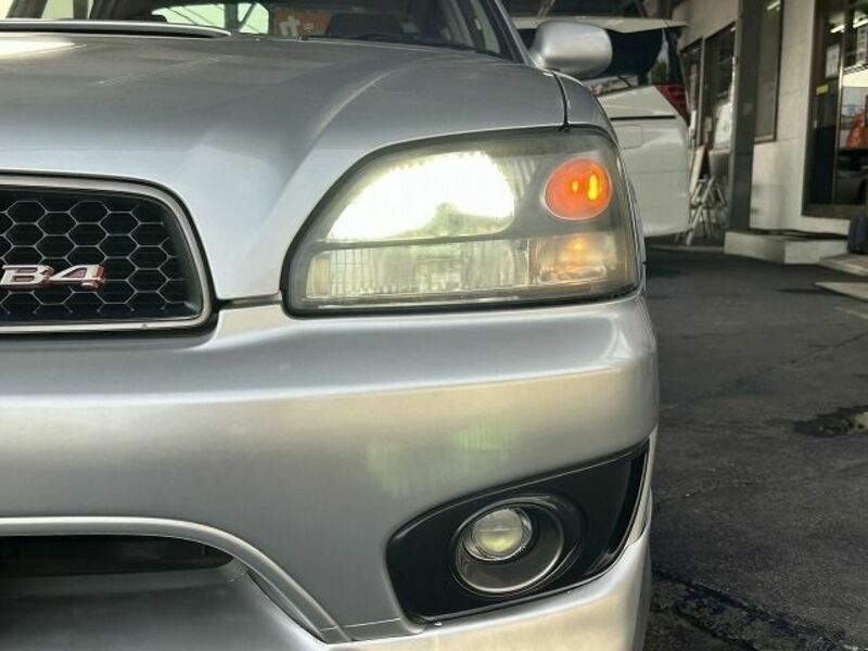 LEGACY B4