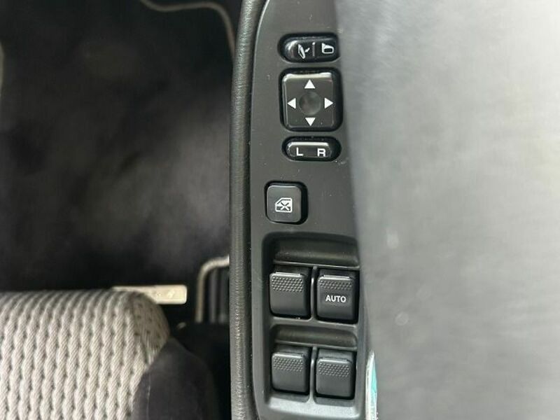 LEGACY B4