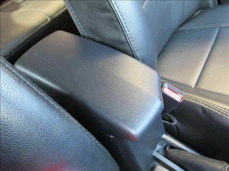 COROLLA FIELDER-26