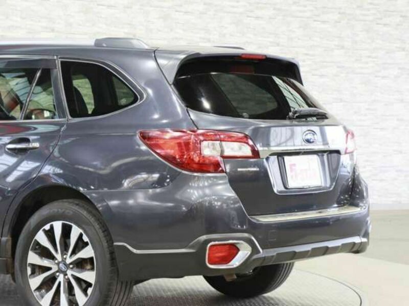 LEGACY OUTBACK-16
