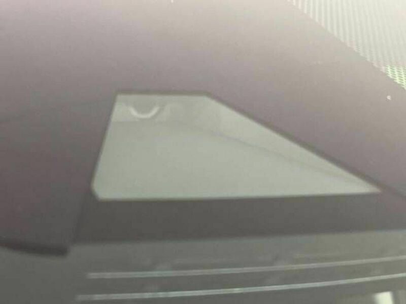 YARIS CROSS-3