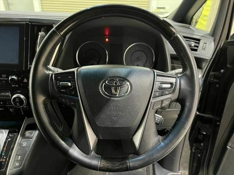VELLFIRE-12
