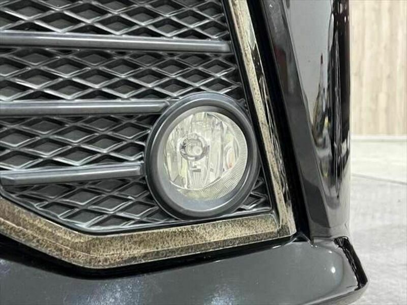 VELLFIRE-26