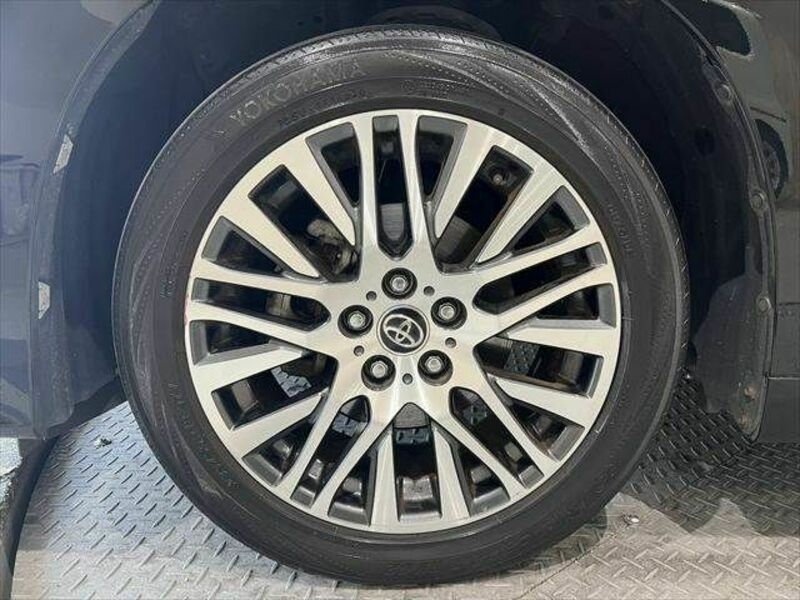 VELLFIRE-14