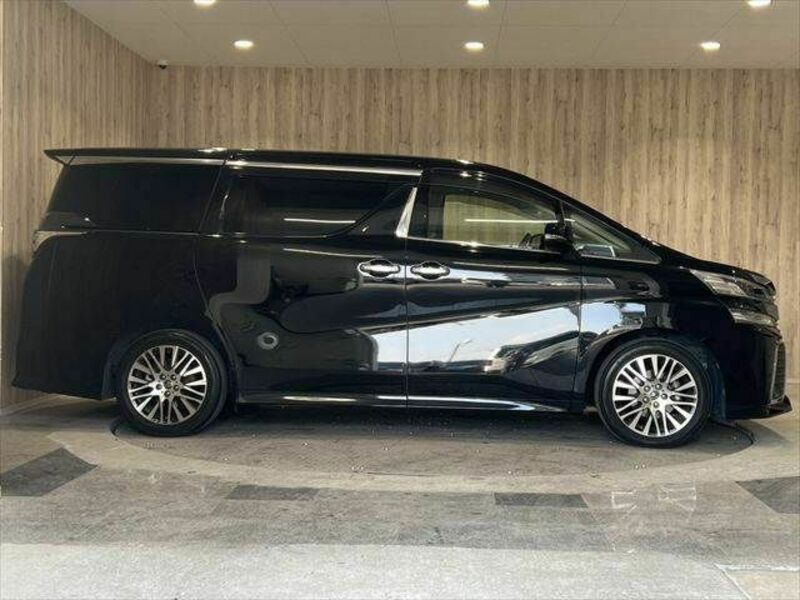 VELLFIRE-17