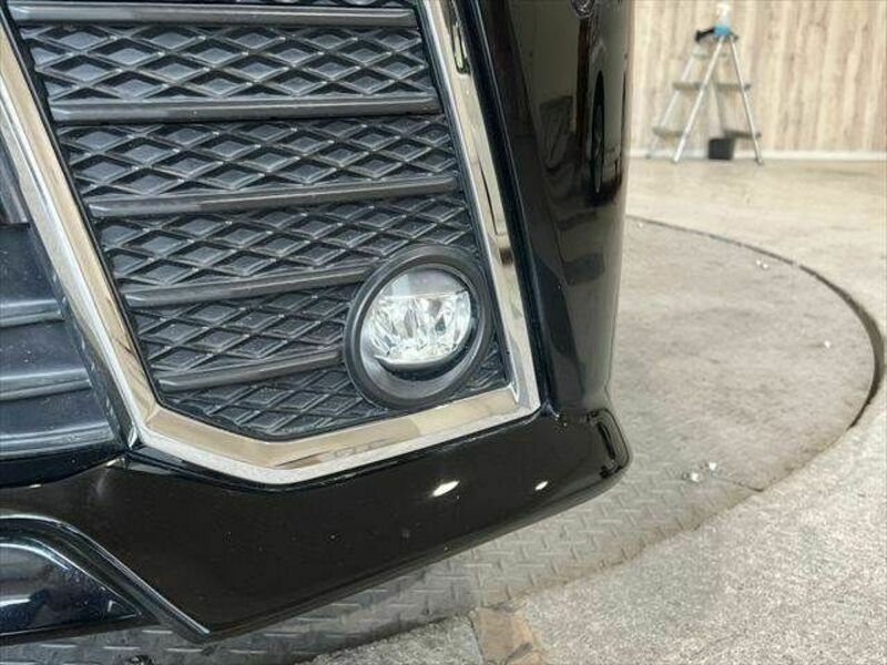 VELLFIRE-25