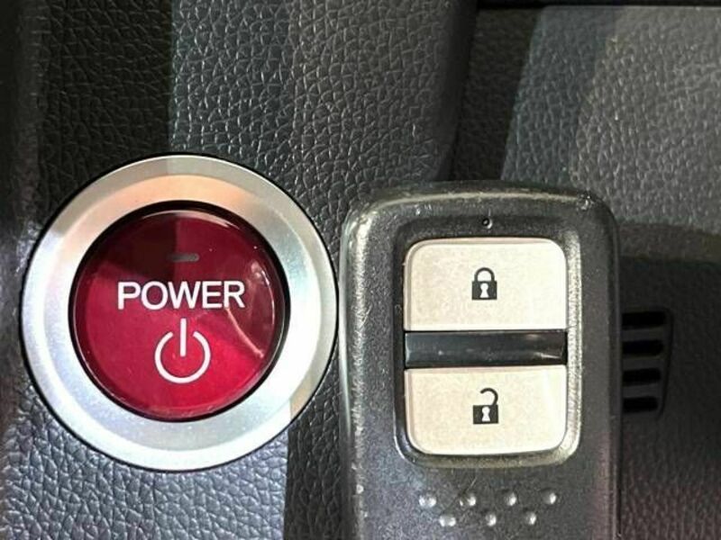 FIT HYBRID-4