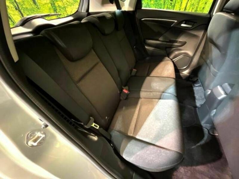 FIT HYBRID-8