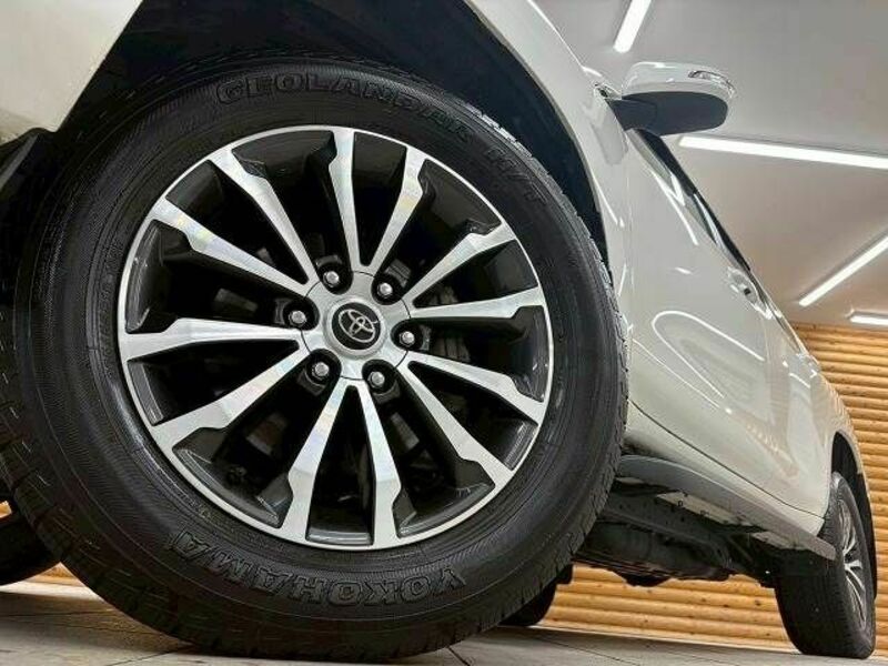 LAND CRUISER PRADO-11