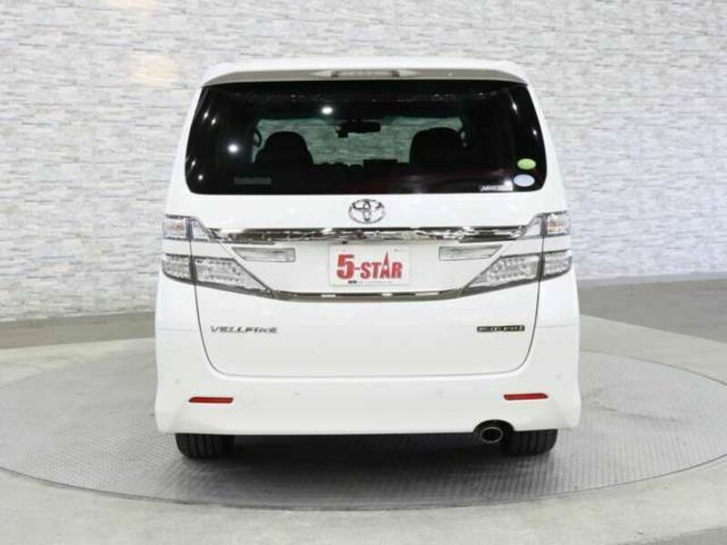 VELLFIRE-13