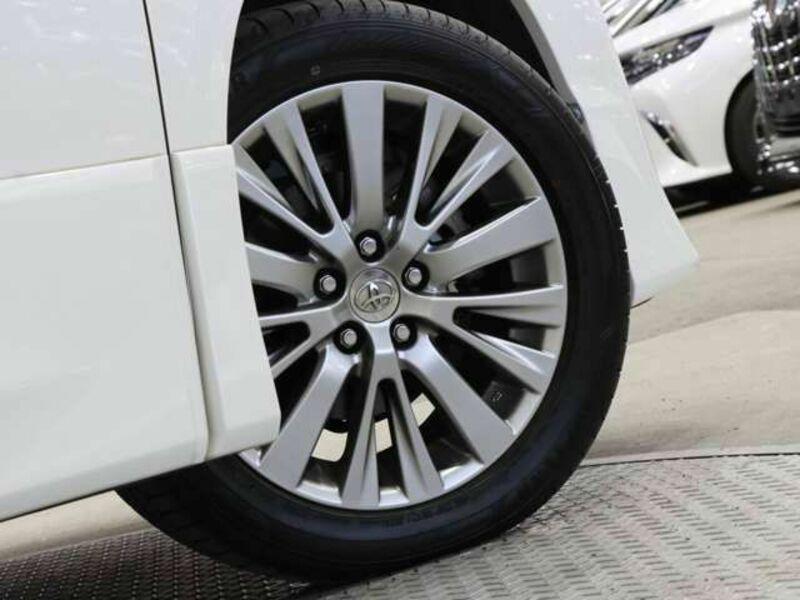 VELLFIRE-18