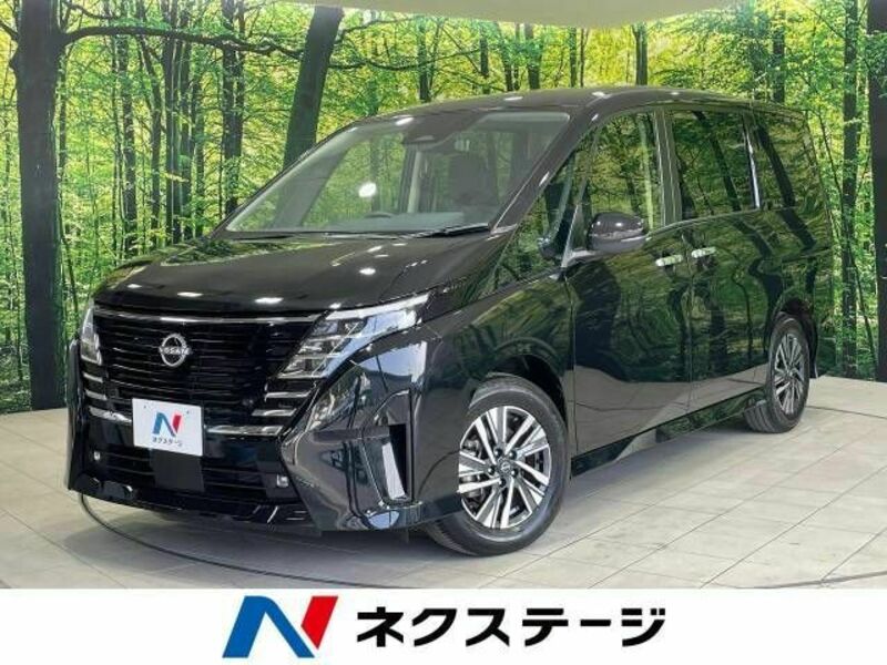 NISSAN　SERENA