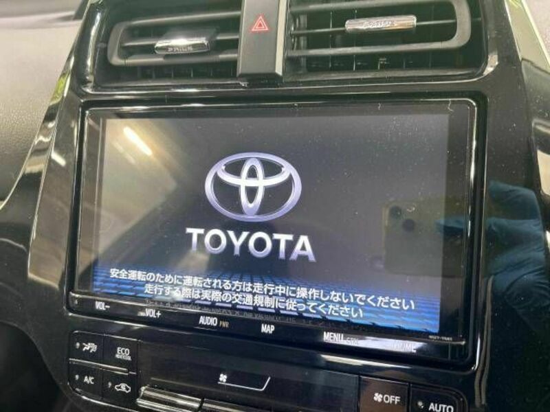 PRIUS-3