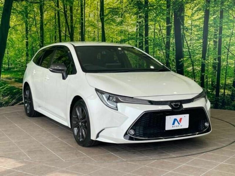 COROLLA TOURING-16