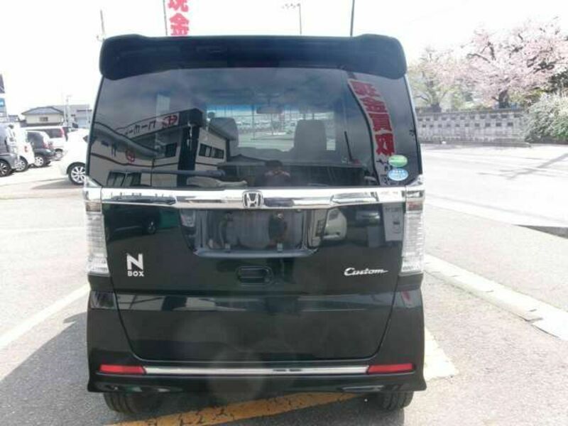 N BOX CUSTOM-5