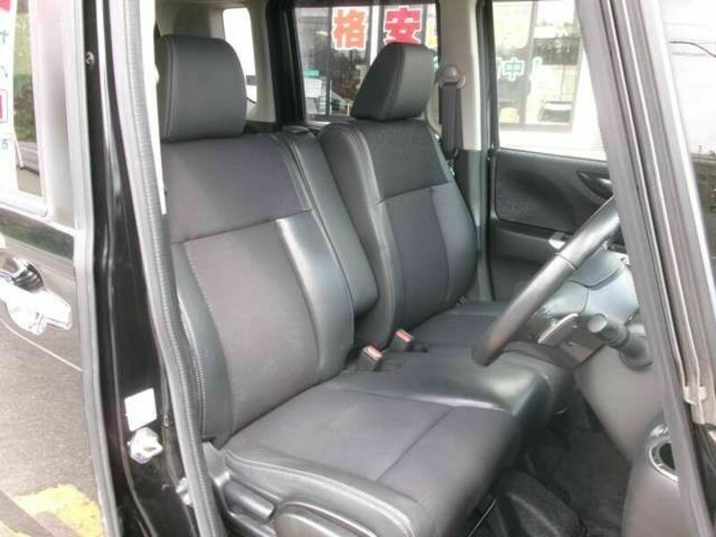 N BOX CUSTOM-13