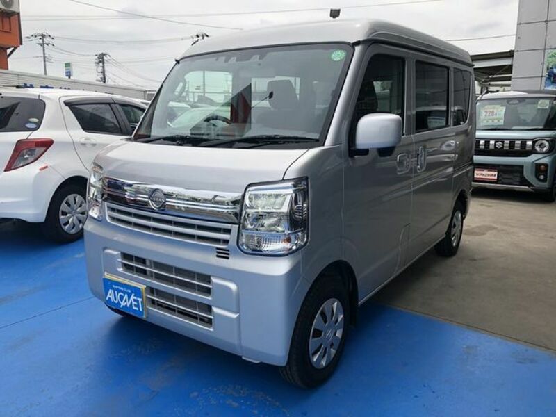 NISSAN　CLIPPER VAN