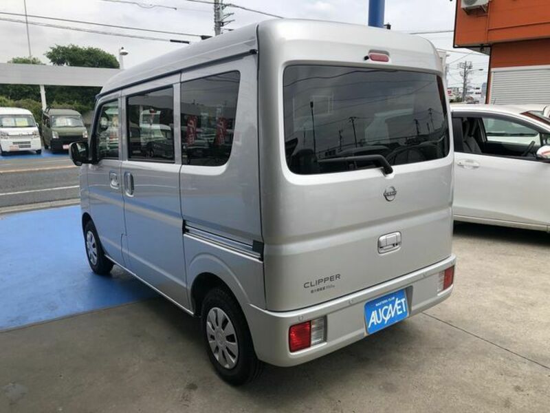 CLIPPER VAN-1