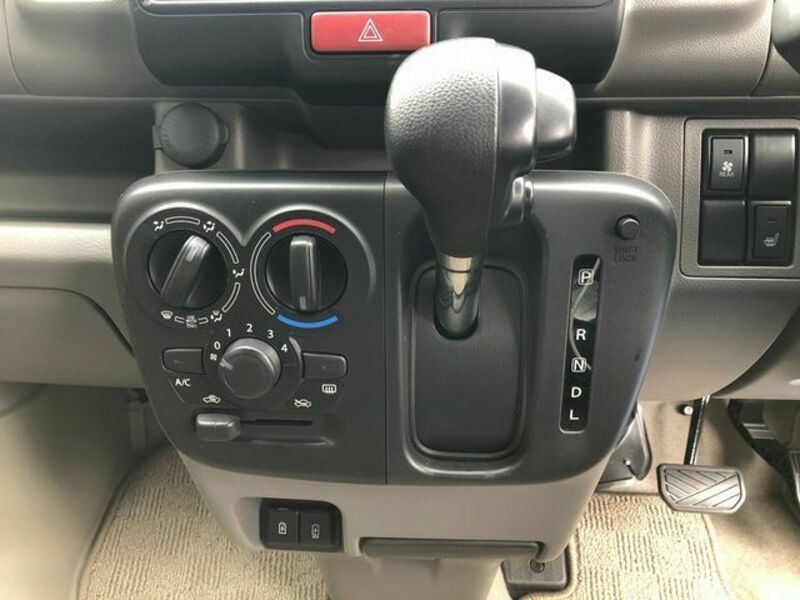 CLIPPER VAN-17