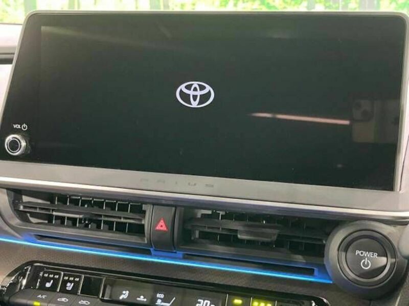 PRIUS-4