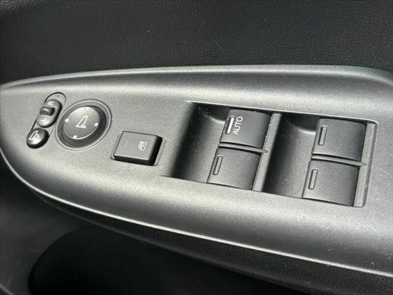 FIT HYBRID-24