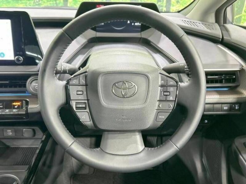 PRIUS-10