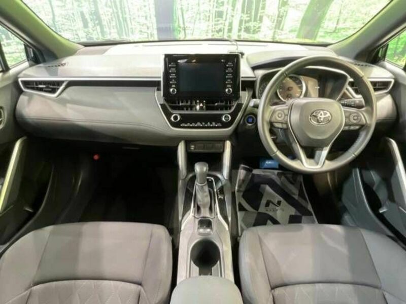 COROLLA CROSS-1