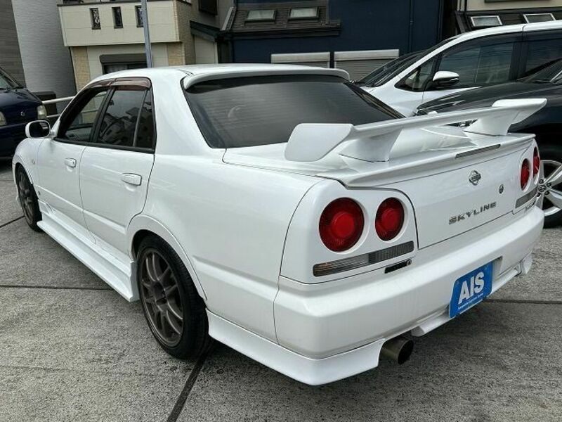 SKYLINE