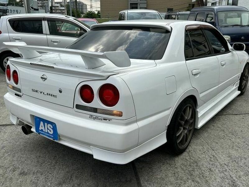 SKYLINE