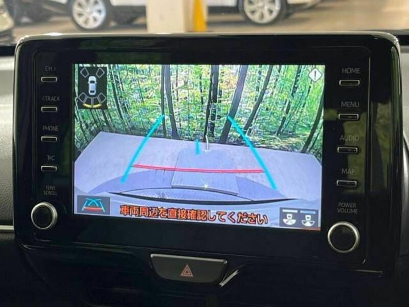 YARIS CROSS-3