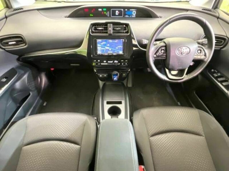 PRIUS-1