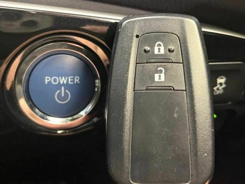 PRIUS-5