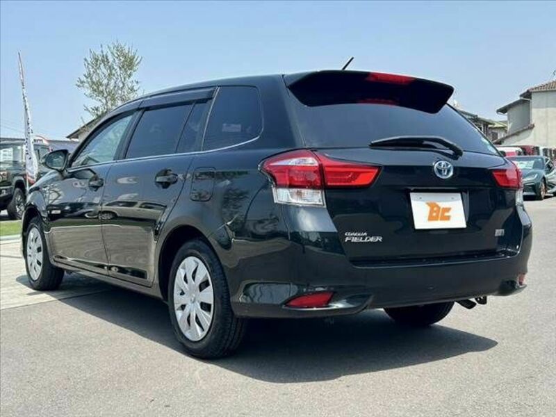 COROLLA FIELDER-12