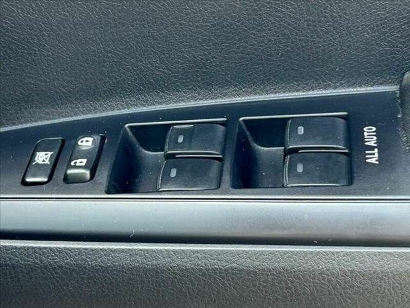 COROLLA FIELDER-27