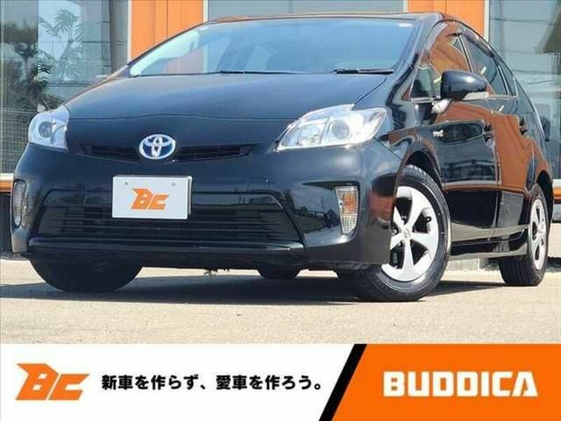 TOYOTA　PRIUS