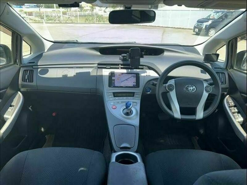 PRIUS-1
