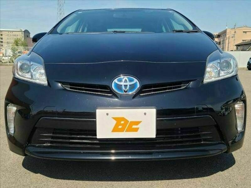 PRIUS-8