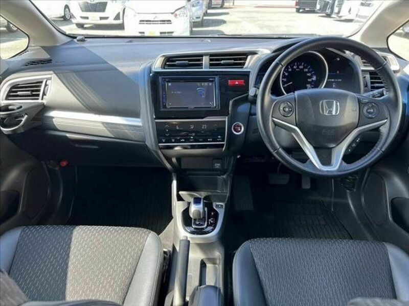 FIT HYBRID