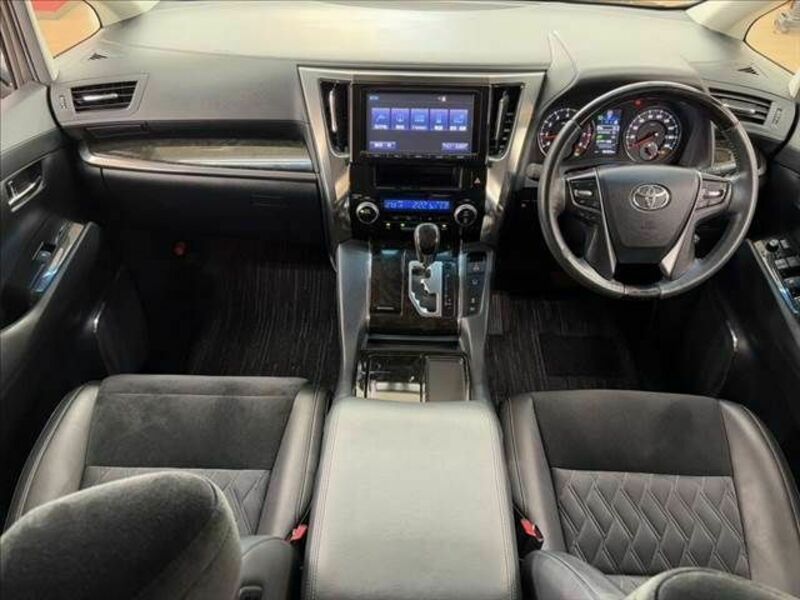 VELLFIRE-1