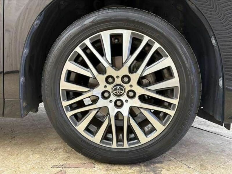 VELLFIRE-12