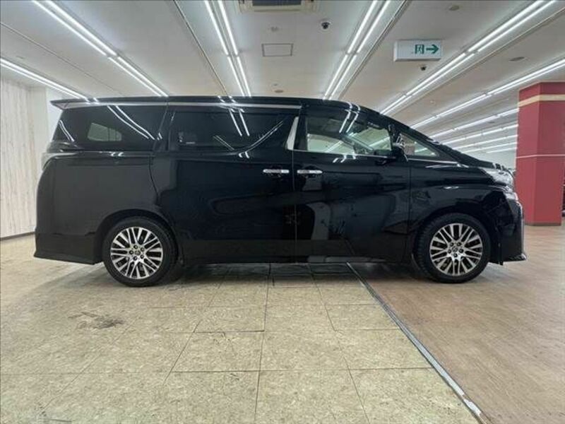 VELLFIRE-15