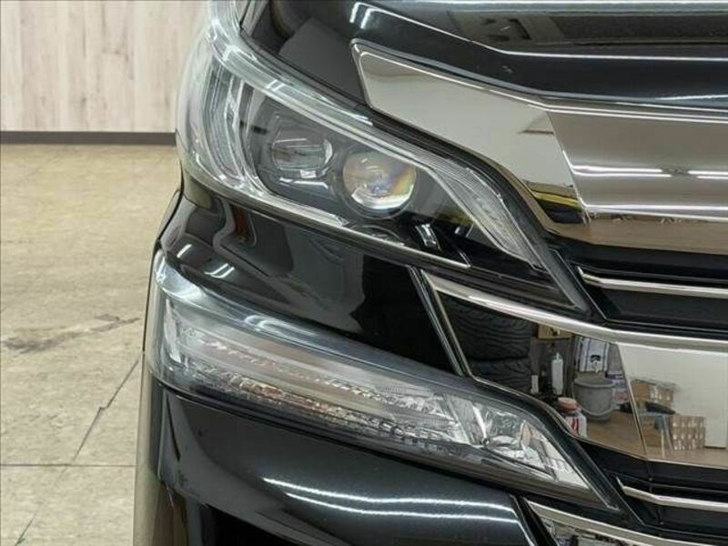 VELLFIRE-22