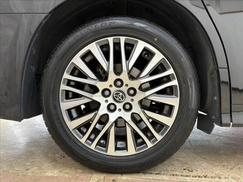 VELLFIRE-26
