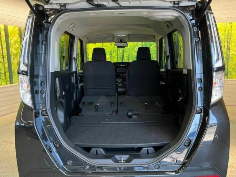 ROOMY-11