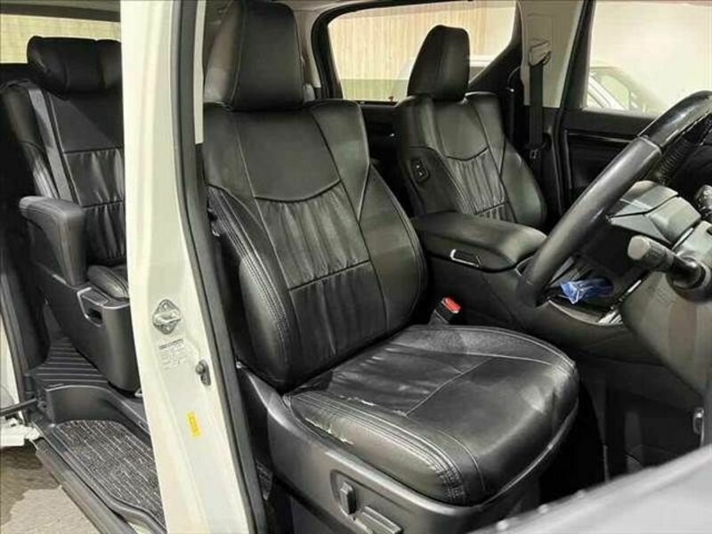 VELLFIRE-8
