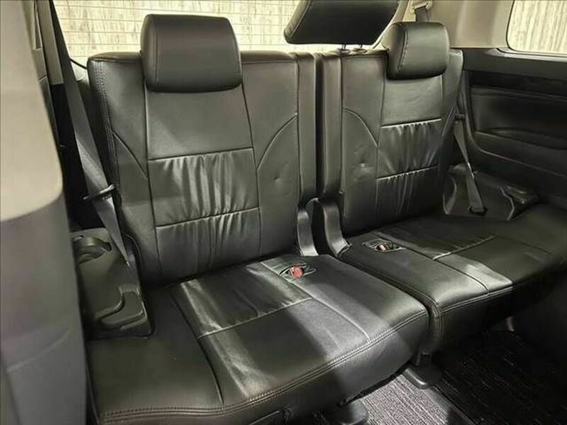 VELLFIRE-10
