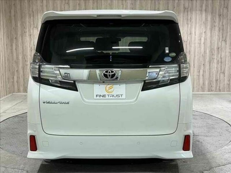 VELLFIRE-20